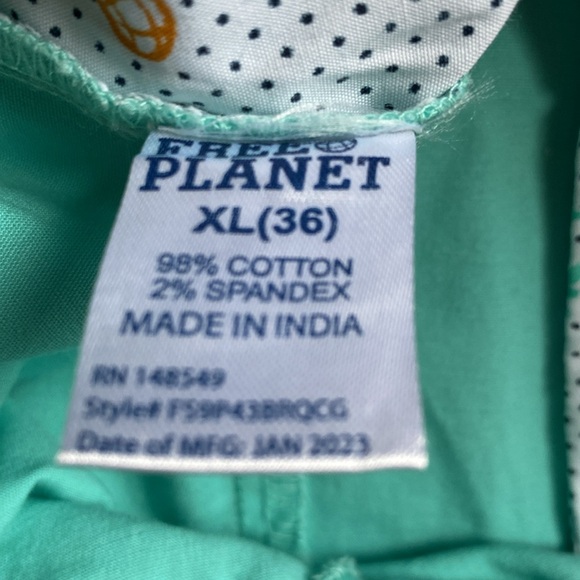 Free Planet Everyday shorts NWT - Picture 4 of 5